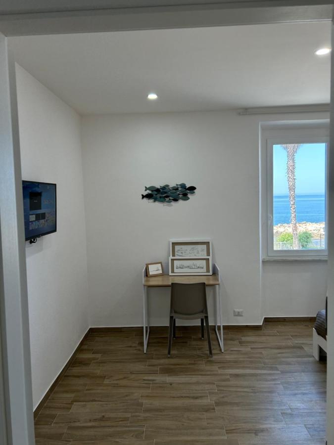 Stella Di Mare- Cruise Shuttle Hotel Civitavecchia Exterior photo